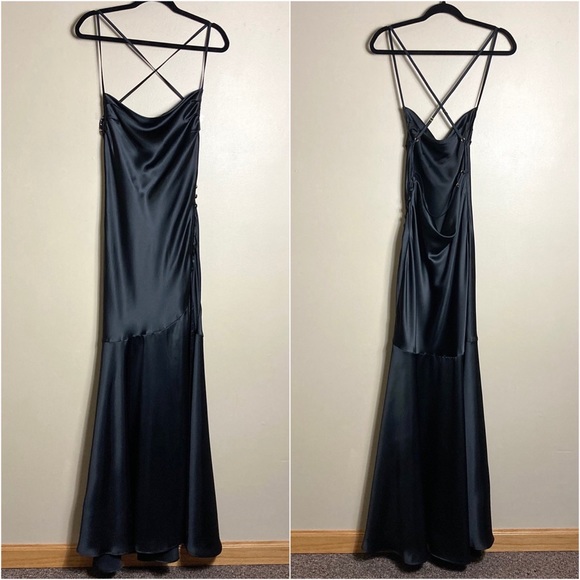 NWT V. Chapman The Isla Dress in Black - Picture 7 of 16